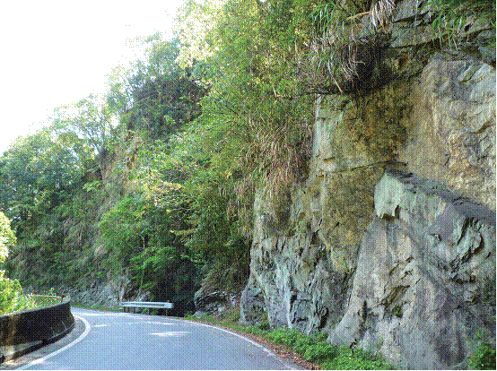 南清公路46K背斜