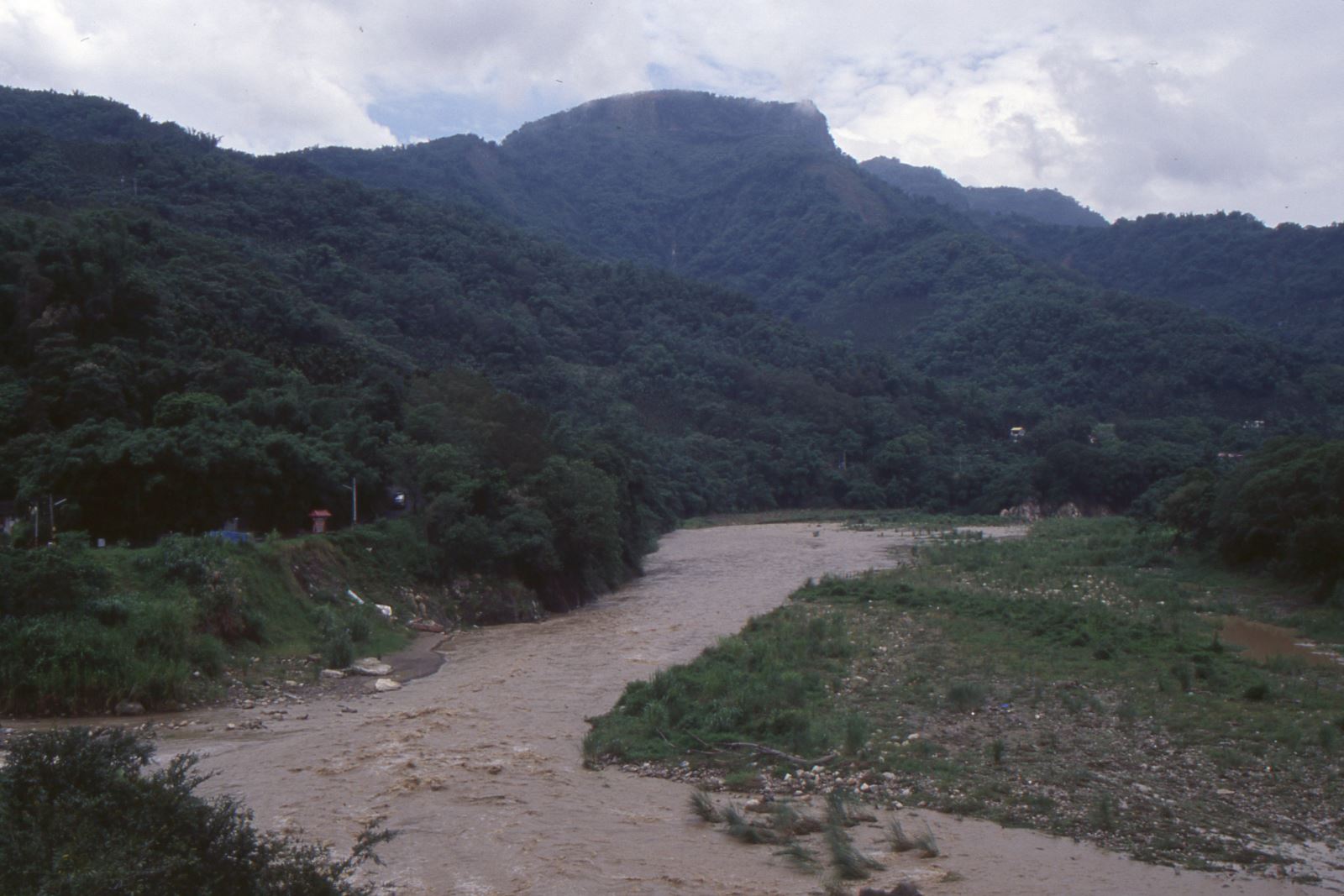 崁斗山