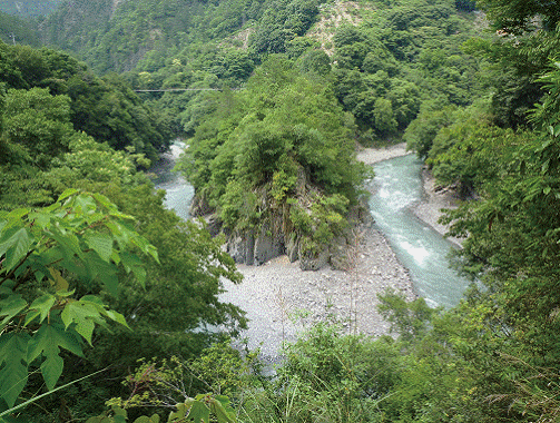 清泉橋曲流