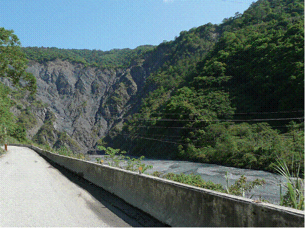 萬大崩塌地