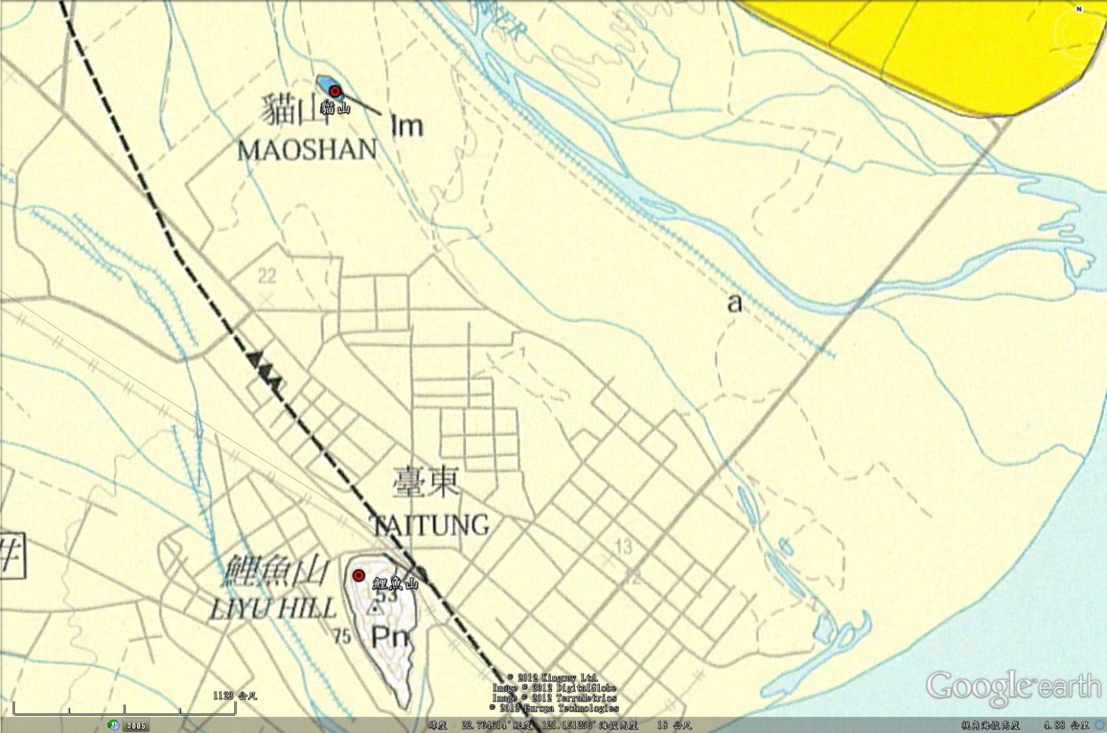 貓山